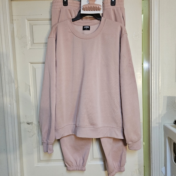 3 Piece Pink Jogger Sweatpants Set - Picture 1 of 3